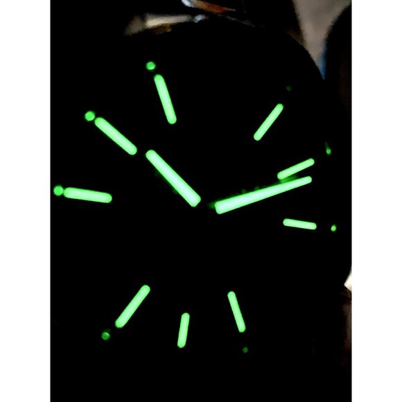 Michael Kors Men's Watch MK8880 Quartz Chronograph Black Dial Two Tone Steel - Picture 8 of 15